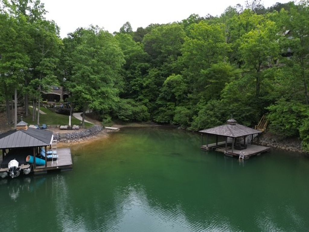 126 River Ridge Road, Sunset, SC 29685