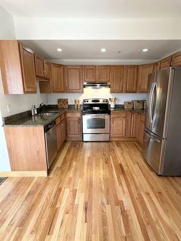 99 Pearl Ave 1, Revere, MA 02151