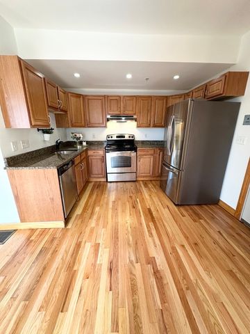 99 Pearl Ave 1, Revere, MA 02151