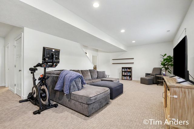 4316 Stratton Boulevard, City Of Kentwood, MI 49512
