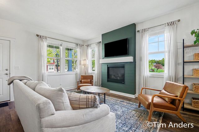 4316 Stratton Boulevard, City Of Kentwood, MI 49512