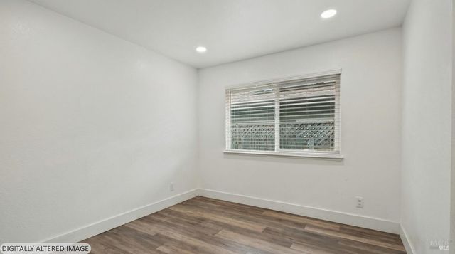 640 Elsa Dr, Santa Rosa, CA 95407