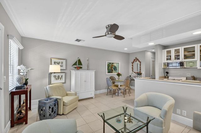5505 N Ocean Boulevard 13-204, Ocean Ridge, FL 33435