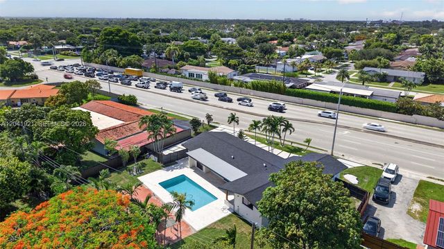 8430 SW 88th St, Miami, FL 33156