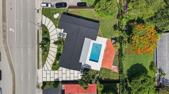 8430 SW 88th St, Miami, FL 33156