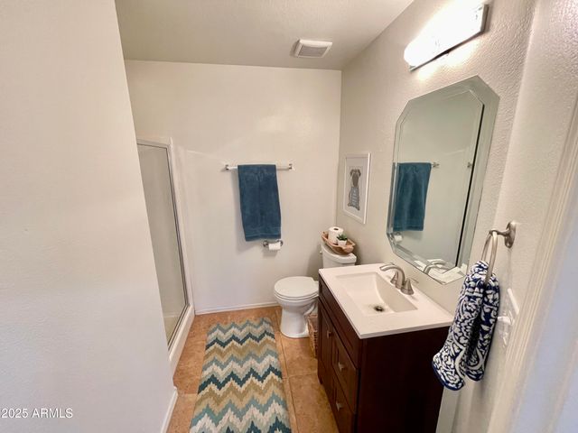 10249 N 12TH Place 2, Phoenix, AZ 85020