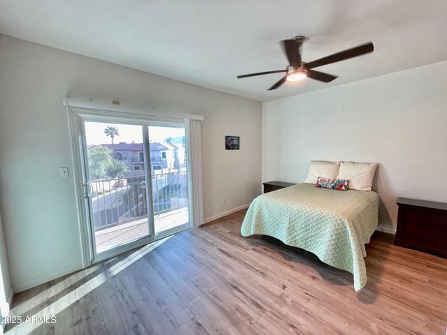 10249 N 12TH Place 2, Phoenix, AZ 85020