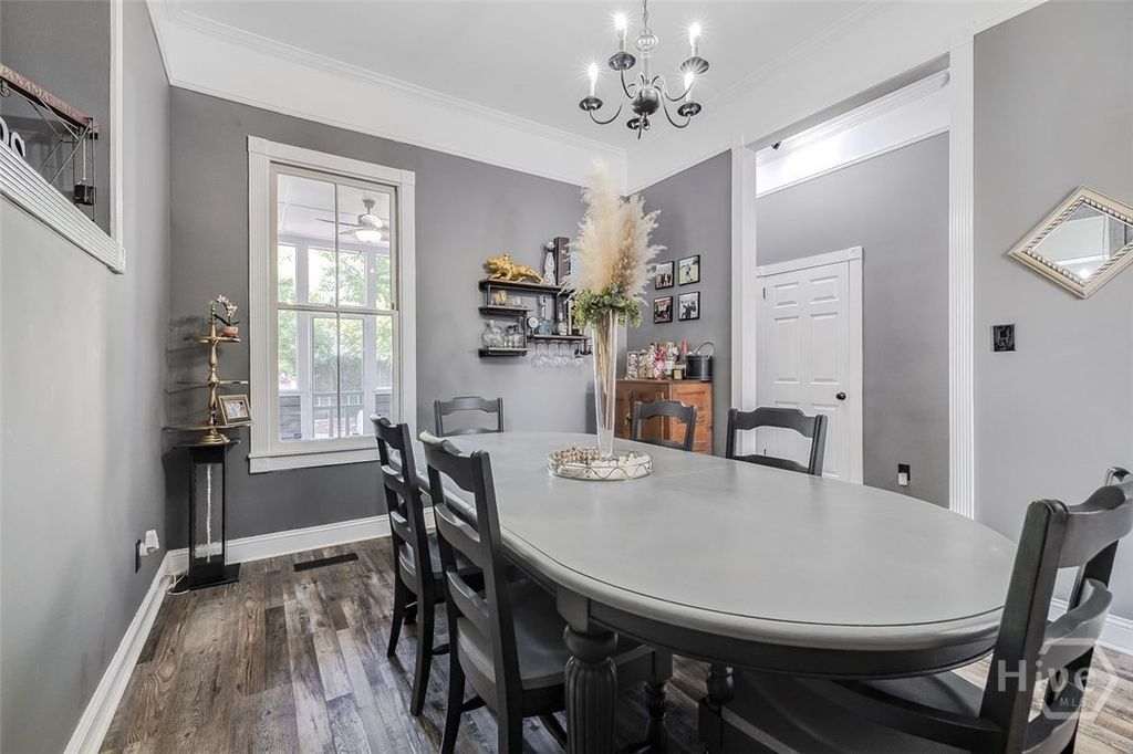 Image 14 of property listing at 522 Nicoll Street, Savannah, GA 31401