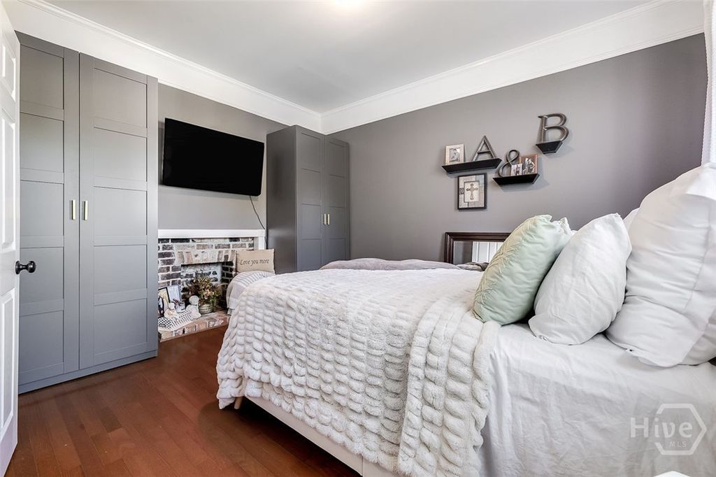 Image 22 of property listing at 522 Nicoll Street, Savannah, GA 31401