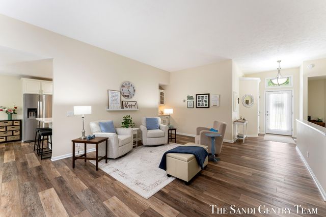 145 Stonegate Court, Spring Lake Vllg, MI 49456