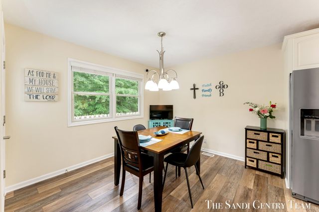 145 Stonegate Court, Spring Lake Vllg, MI 49456