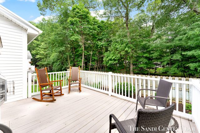 145 Stonegate Court, Spring Lake Vllg, MI 49456