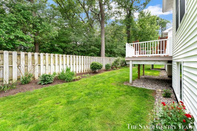 145 Stonegate Court, Spring Lake Vllg, MI 49456