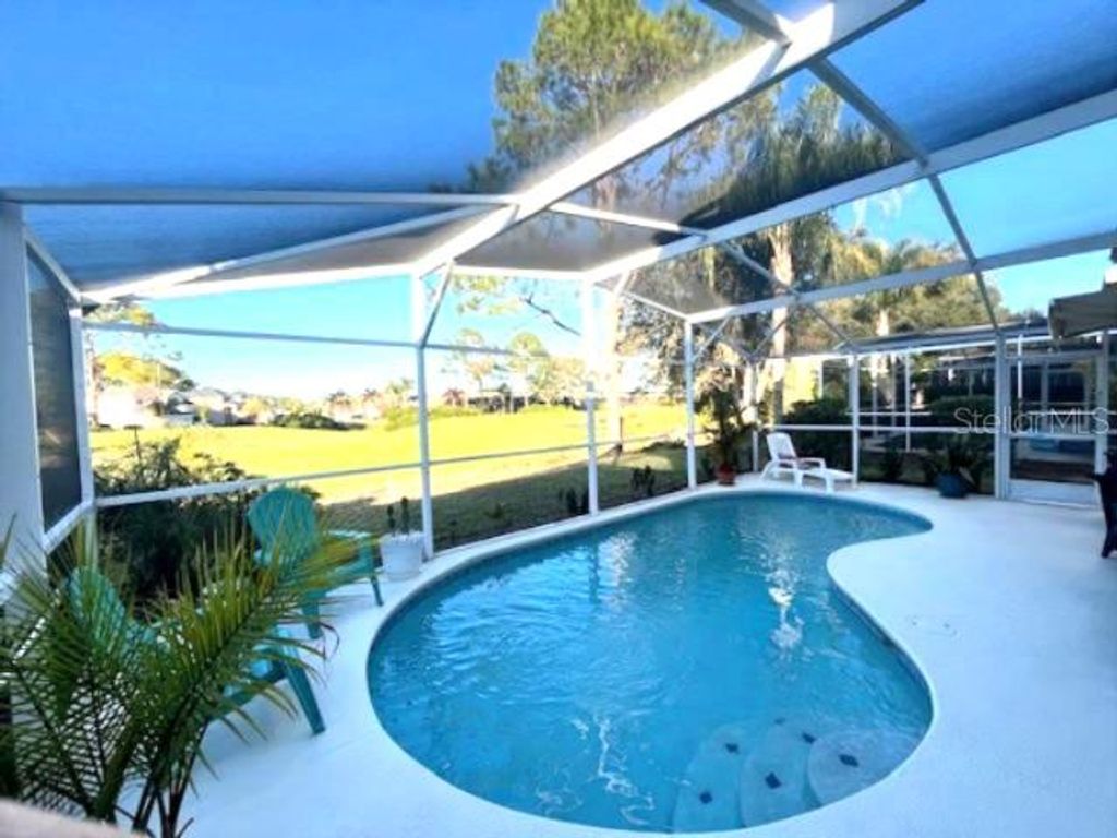 Image 2 of property listing at 2408 SAINT AUGUSTINE BOULEVARD, Haines City, FL 33844