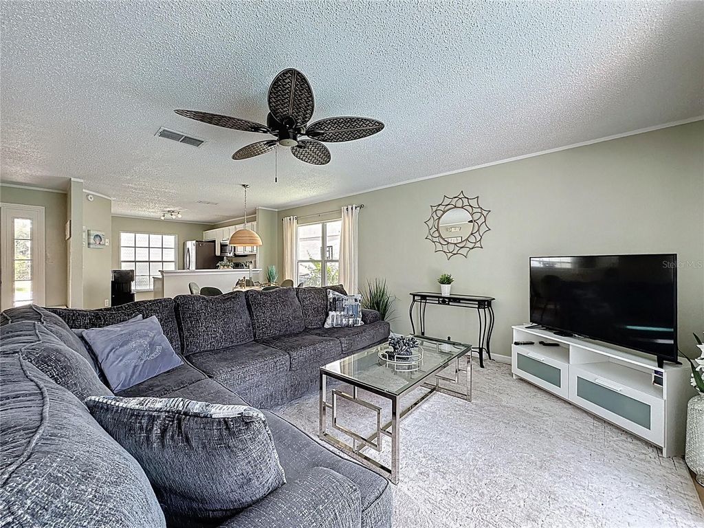 Image 12 of property listing at 2408 SAINT AUGUSTINE BOULEVARD, Haines City, FL 33844