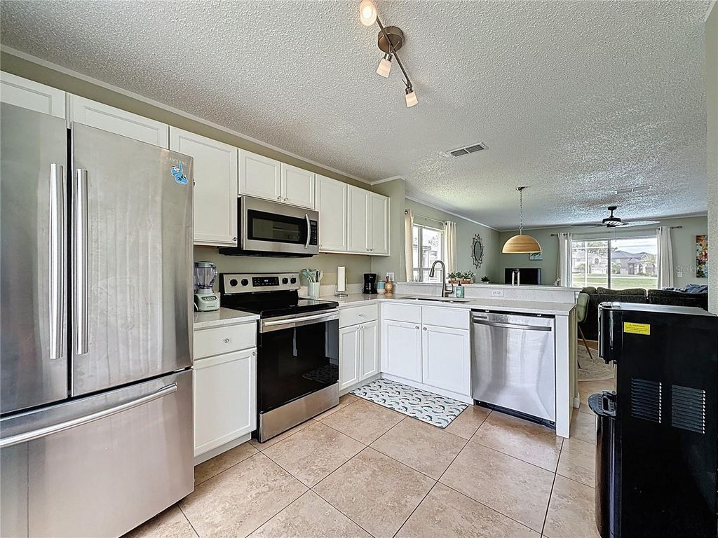 Image 16 of property listing at 2408 SAINT AUGUSTINE BOULEVARD, Haines City, FL 33844