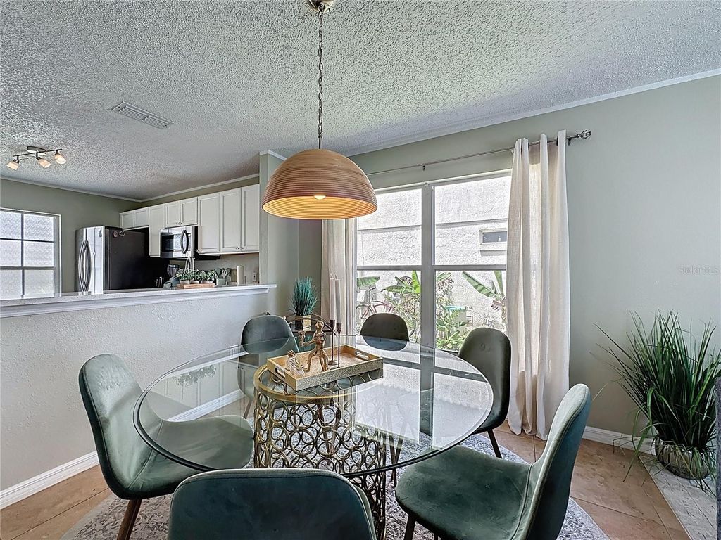 Image 6 of property listing at 2408 SAINT AUGUSTINE BOULEVARD, Haines City, FL 33844