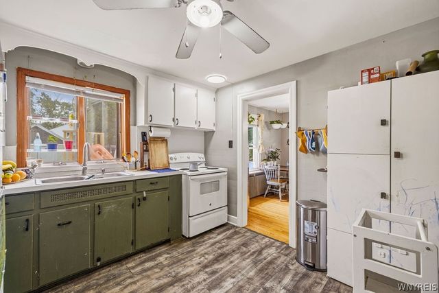 2259 Michigan Ave Avenue, Niagara Falls, NY 14305