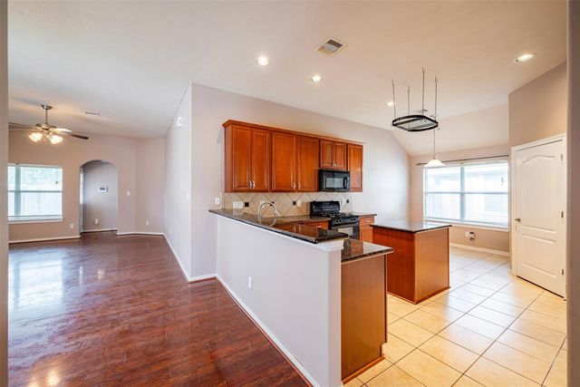 12027 Grace Hall Drive, Houston, TX 77065