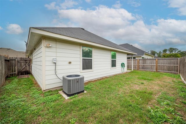 12027 Grace Hall Drive, Houston, TX 77065