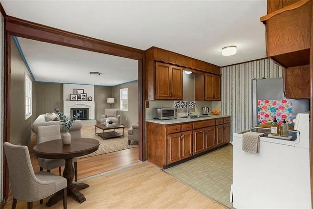 7927 Greeley Avenue, Kansas City, KS 66109