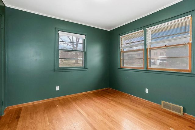 7927 Greeley Avenue, Kansas City, KS 66109