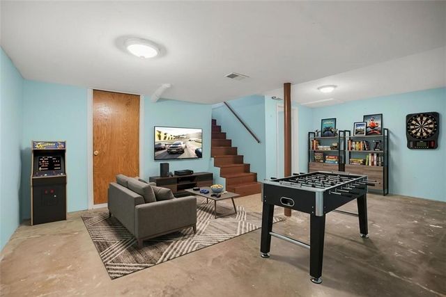 7927 Greeley Avenue, Kansas City, KS 66109