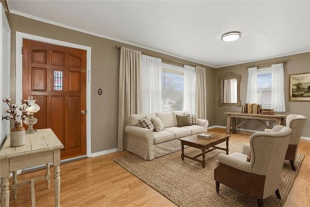 7927 Greeley Avenue, Kansas City, KS 66109