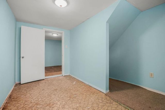 7927 Greeley Avenue, Kansas City, KS 66109