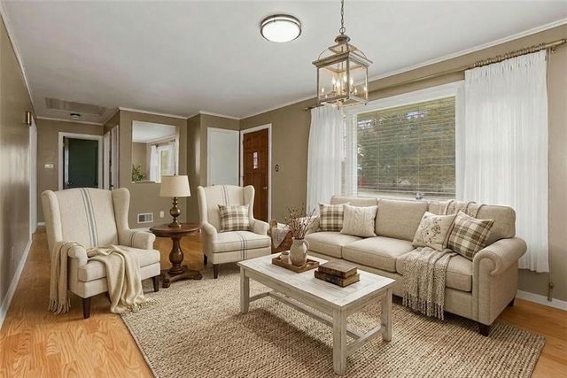 7927 Greeley Avenue, Kansas City, KS 66109