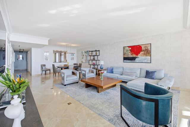 2110 N OCEAN Boulevard 9D, Fort Lauderdale, FL 33305
