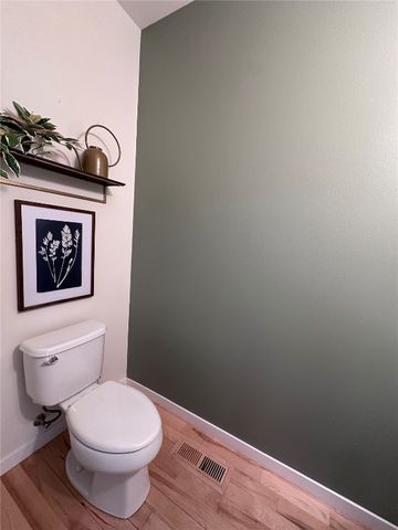 275 Holiday Road 1, Coralville, IA 52241