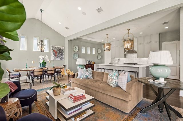 4502 Abbott Avenue 307, Highland Park, TX 75205