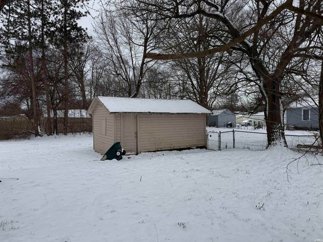 1922 Bergan Street, South Bend, IN 46628