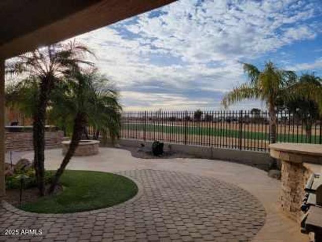 6850 S Birdie Way, Gilbert, AZ 85298