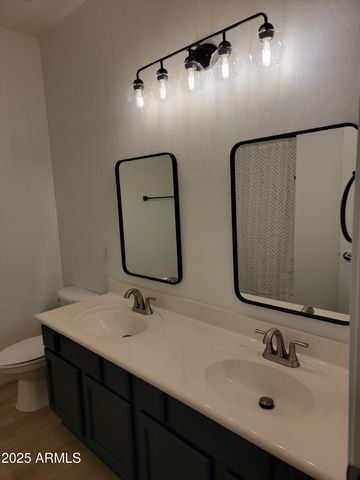 6850 S Birdie Way, Gilbert, AZ 85298