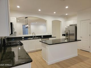 6850 S Birdie Way, Gilbert, AZ 85298