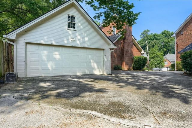 3115 Queens Walk NE, Atlanta, GA 30345