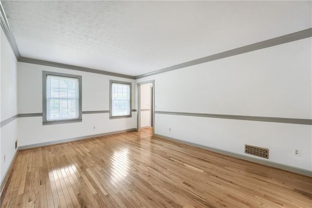 3115 Queens Walk NE, Atlanta, GA 30345