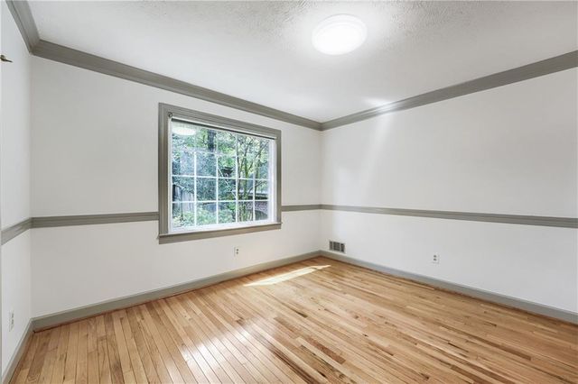 3115 Queens Walk NE, Atlanta, GA 30345