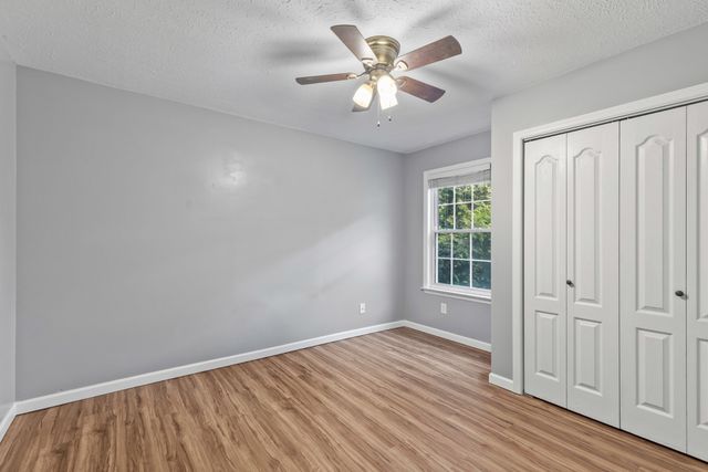 2524 Distillery Rd, Greenbrier, TN 37073