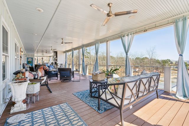 15 Driftwood Ln, Buchanan, TN 38222