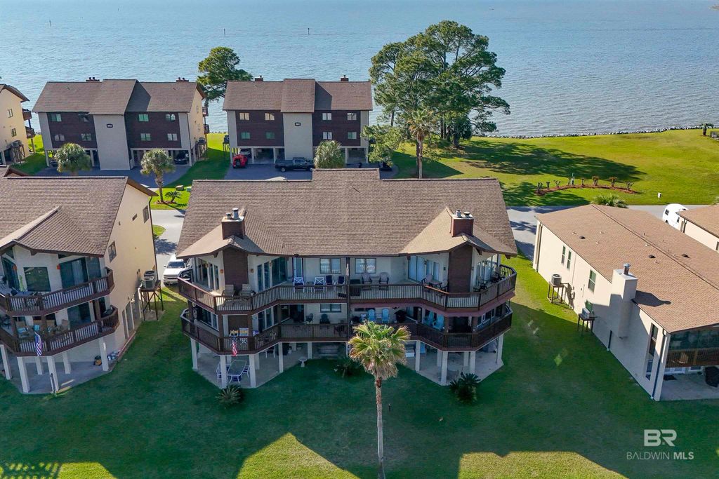 3858 Spinnaker Drive 102, Gulf Shores, AL 36542