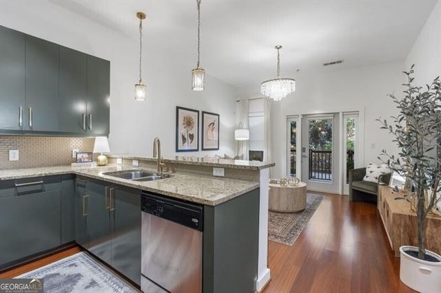 870 Inman Village Parkway NE 212, Atlanta, GA 30307