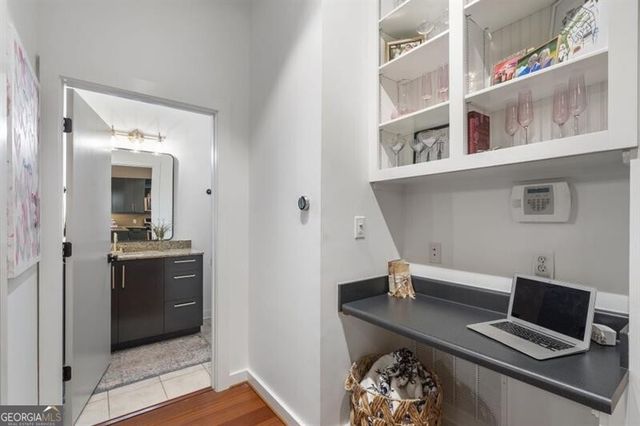 870 Inman Village Parkway NE 212, Atlanta, GA 30307