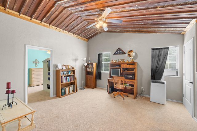 4942 Old Wagon Lane, Richards, TX 77873