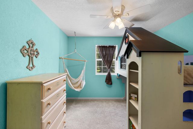 4942 Old Wagon Lane, Richards, TX 77873