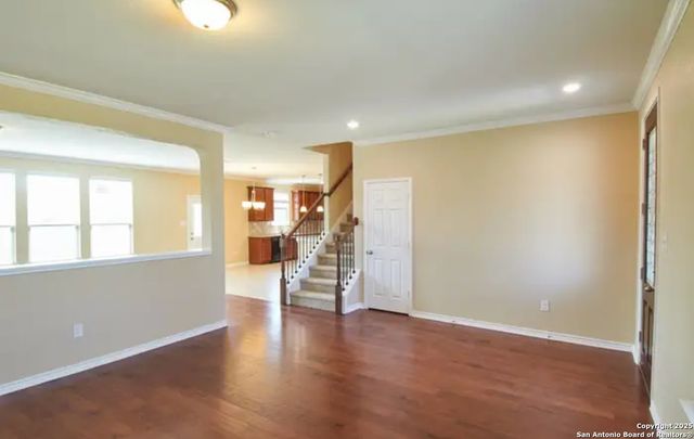 223 anchor, Universal City, TX 78148