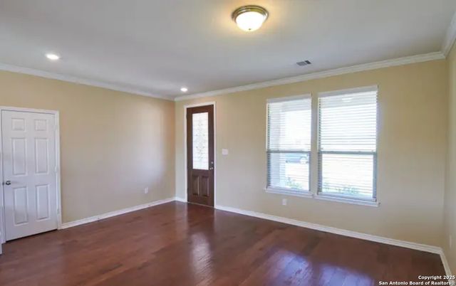 223 anchor, Universal City, TX 78148