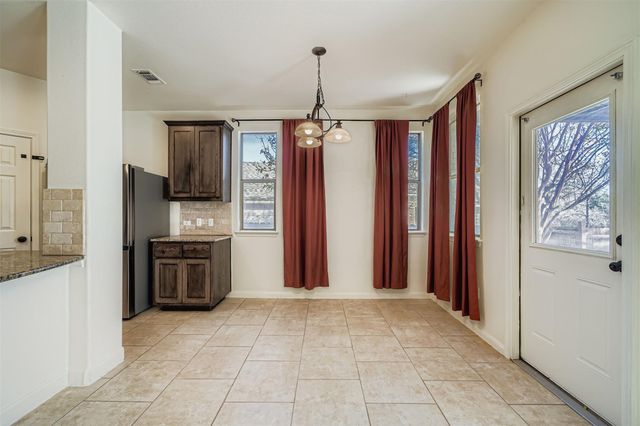 212 Great Circle CV, Austin, TX 78717